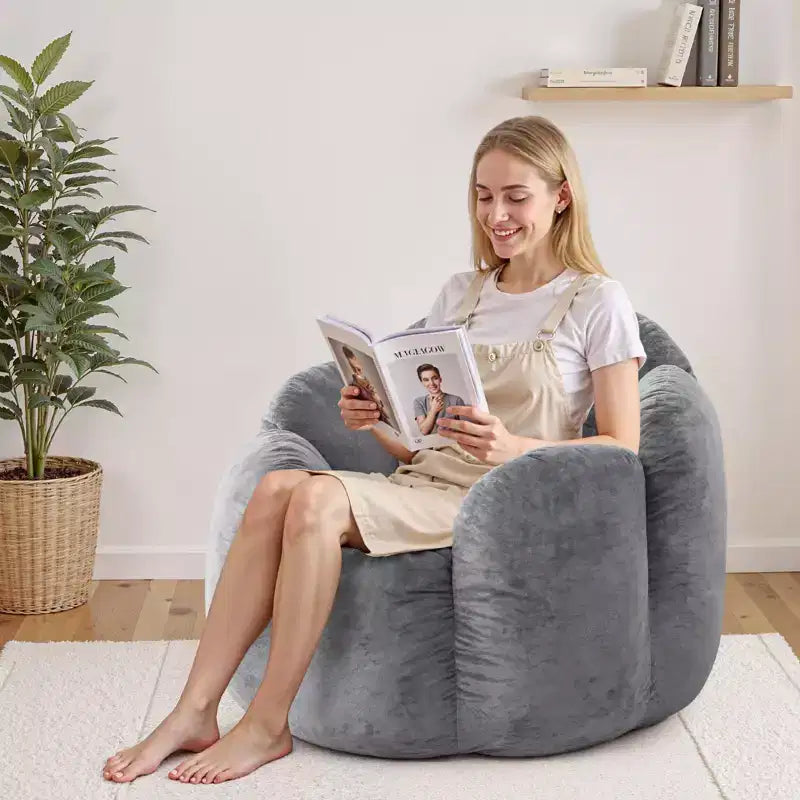 Poltrona sacco in velluto a forma di fiore beige/grigia, 1 posto