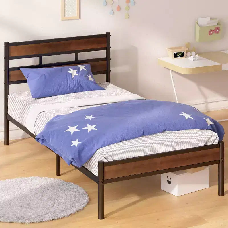 Struttura letto a piattaforma in bambù marrone e metallo – King, un posto letto